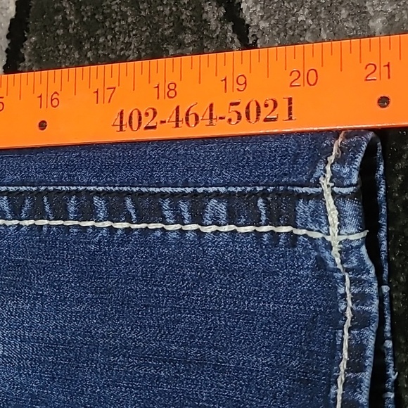 ROCK REVIVAL CELINE BLACK SEQUINS CAPRI DENIM JEAN - Picture 10 of 16